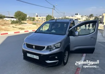  1 بيجو ريفتر 2019 للبيع