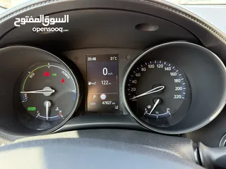  14 تويوتا C-HR ترخيص 2022 محرك 1800 هايبرد حصان 170
