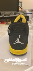  10 Jordan 4 Retro 2023 Thunder New in box Men’s (Size 9.5 US/43 EU) Black/White-Tour Yellow