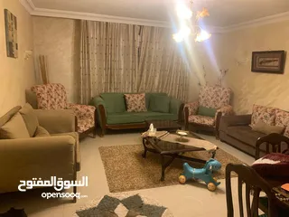  1 شقة للبيع في ابو نصير قريب الملاهي مساحة 114 مع ترس
