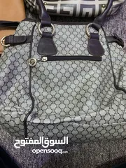  2 شنط نظيفه استعمال خفيف آخر سعر اثنينهم ب 5