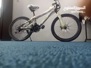  1 دراجه هوائيه  جديده غير مستخدمه