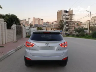  4 هونداي توسان 2015 بسعر حرق 59500 ألف نقدا البدل وارد منبدل ديزل فل