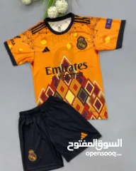  15 بلوزه الوحده فقط على 50 شيكل واسم الصفحه nidal brand  على الفيس بوك