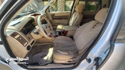  13 فورد اسكايب فل بفتحه فحص 3 جيد لون ابيض لؤلؤي بسعر مغري قابل للبدل