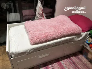  4 سرير ايكيا للبيع