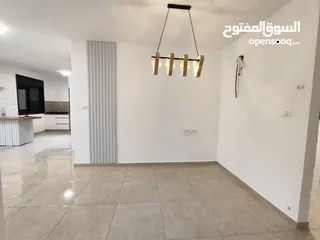  5 New unfurnished apartment for rent in Ramallah, Al-Tira