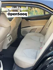  8 TOYOTA CAMRY 2019 GLE