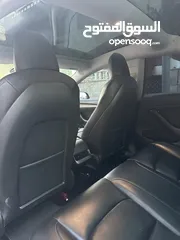  17 تسلا موديل 3 لون أبيض لؤلؤي 2022 Tesla model 3 . 2022