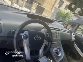  8 تويوتا بريوس 2014 للبيع