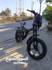  3 بسكليت كهربائي الحجم الكبير نوع : MASTER