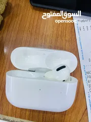  1 AirPod pro battery pack