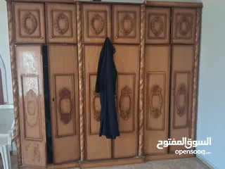  5 عفش للبيع مستعمل بحالة جيدة يحتاج لغسيل