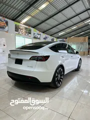  1 TESLA MODEL Y 2022 Performance غير مجمركة تصلح للاعفاءات