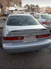  3 Toyota Camry 2000