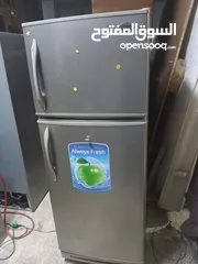  2 ثلاجه شبه جديد استعمال خفيف 120/ كولر ماء  استعمال خفيف 35دينار/ غاز شبه جديد استعمال خفيف 75دينار