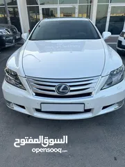  2 لكزس LS600 h