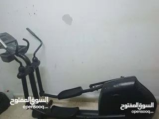  14 جهاز كروس الغزال لايف فتنس امريكي اصلي للبيع او للبدل مناسب لجميع الاعمار
