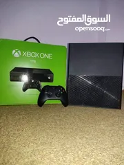  2 Xbox للبيع بحاله الوكاله