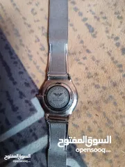  2 ساعه فاخرة للبيع جورجيو ارميني معدني بحاله ممتازه للبيع بسعر البلاش