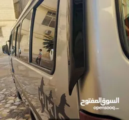  11 باص h100 للبيع موديل 2001