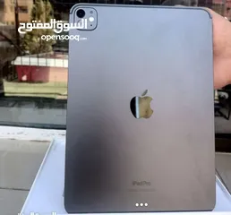  3 ايباد برو M4