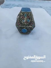  3 خواتم مع اختام قديم