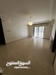  3 شقة للايجار في دير غبار