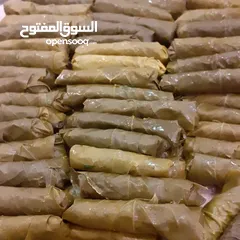  27 كبة وكعك بالتمر وورق عنب