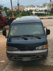 17 باص H100 موديل 2000