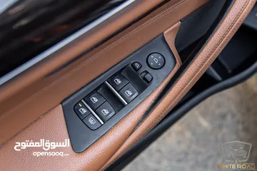  22 Bmw 530I 2023 M kit Gasoline   السيارة مميزة جدا و قطعت مسافة 75,000 كم فقط