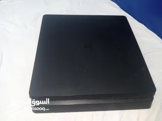  2 بلايستيشن 4 استعمال خفيف مع شريط جراند 5 بسعر كويس