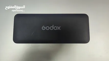  3 Godox MoveLink II M2 Wireless Microphone System