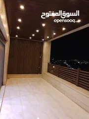  4 لمن يرغب بالسكن أو الاستثمار شقة مع روف فاخرة تشطيب ديلوكس في اجمل مناطق الجبيهة للبيع بسعر مميز