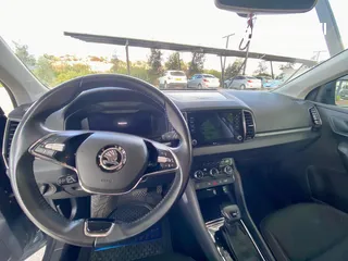  3 Skoda Karoq 2020, excellent condition