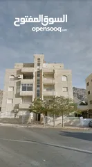  2 شقه فارغه للايجار