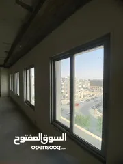  6 مكتب 410م للبيع في مجمع الحسيني التجاري - شارع زهران ( بين السابع و الثامن )