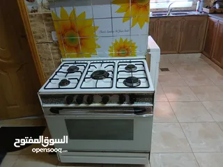  2 غاز للبيع بحالة الجديد استعمال 5شهور للبيع بسعر مغري