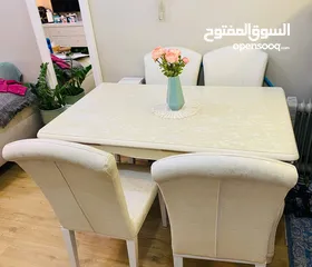  2 4 Seater Dining Table White Color