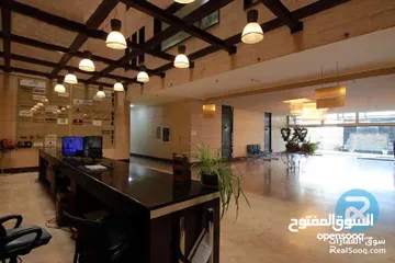  1 مكتب استثماري مميز للبيع  مؤجر موقع حيوي   بسعر مغري