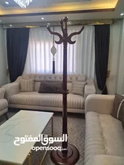  7 شماعة ملابس خشب ثقيل