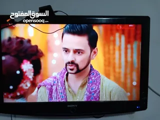  1 شاشه ال سي دي