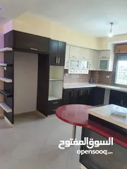  3 شقه للايجار
