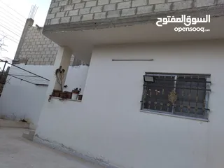  15 بيت للبيع السخنة