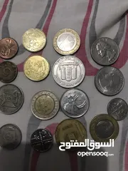  2 عملات قديمه للبيع