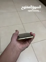  4 آيفون Xrوكاله