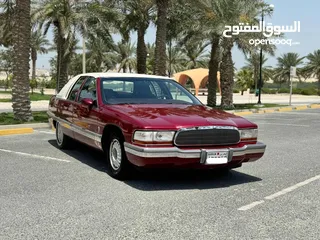  5 Buick Roadmaster 1993 (Red)