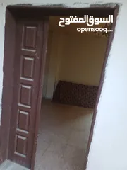  18 منزل دوبلكس شبه مستقل للبيع