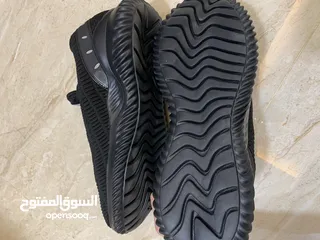  2 حذاء رياضي جديد ، مقاس 46 , ميموري فوم مريح جداً