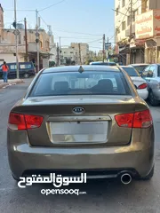  3 كيا فورتي سيراتو قير اوتوماتيك موديل 2010